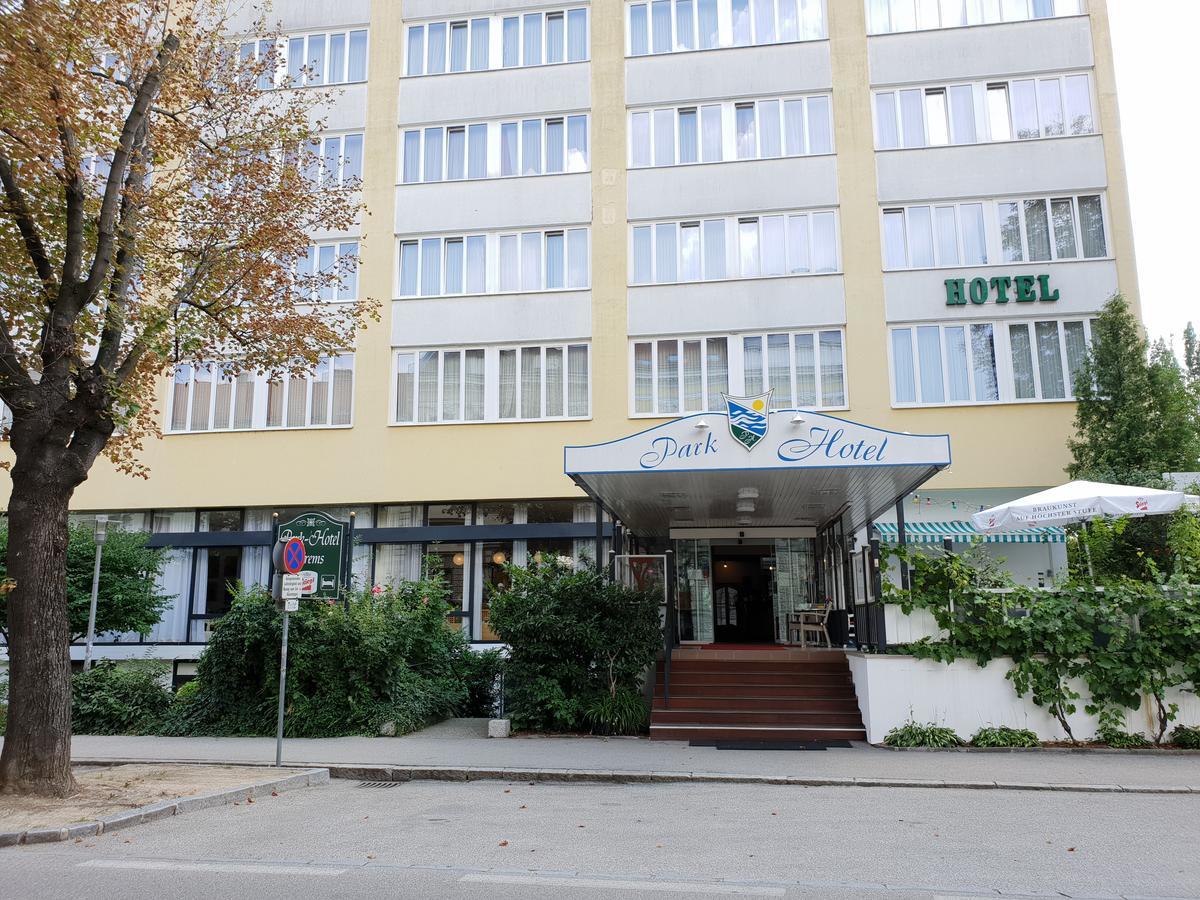 Parkhotel Krems Exterior photo