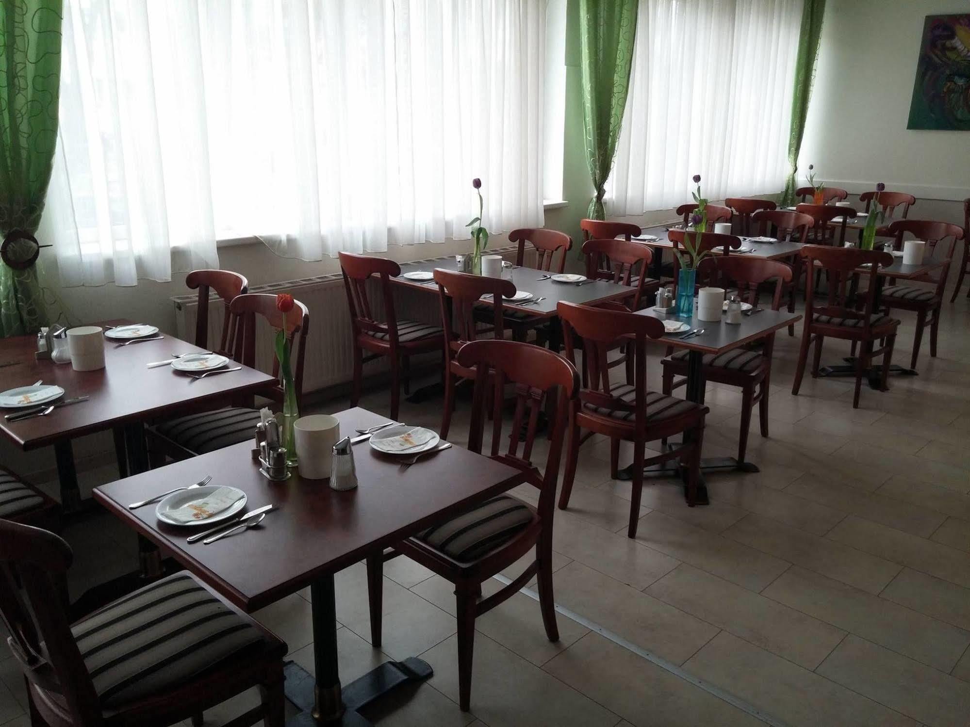 Parkhotel Krems Exterior photo